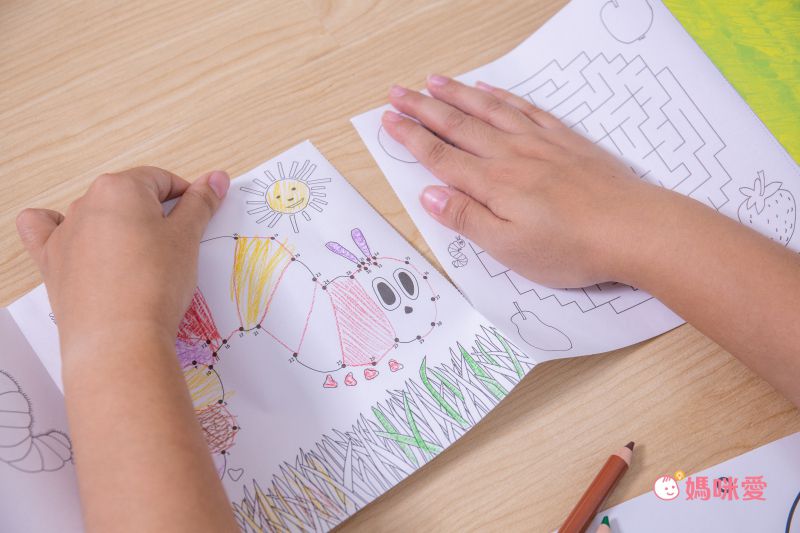 美國 mudpuppy - 活動畫軸-魔法獨角獸-180cm x 18.5cm