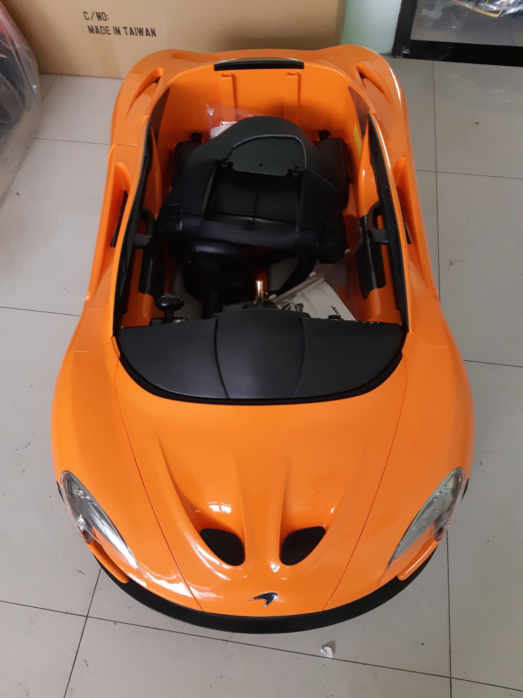 親親 Ching Ching - 福利品-麥拉倫兒 童超跑電動車(原廠授權) RT-672-橘色