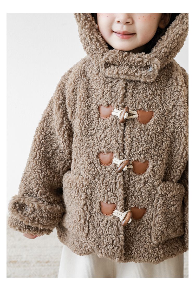 TONGMO - 立體造型羊羔絨牛角釦連帽外套-熊耳朵-米色