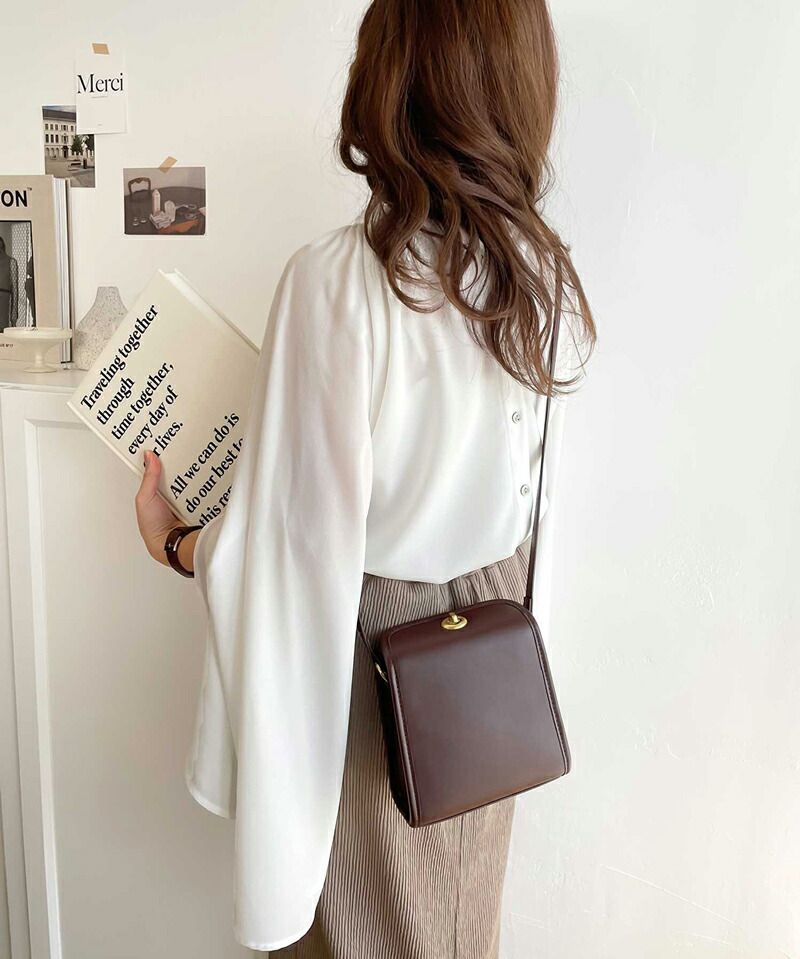 日本 Classical Elf - 優雅花園垂墜感開袖襯衫-奶油白