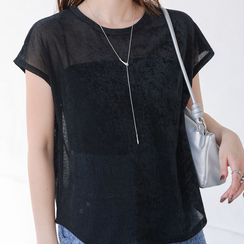 微透輕盈天鵝絨法式袖上衣-黑 (M)