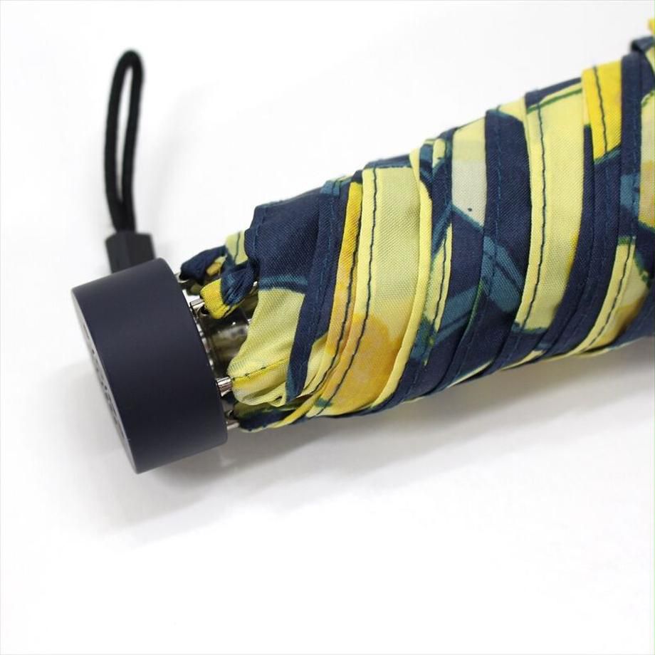 日本 nifty colors - 抗UV輕量 晴雨兩用折疊傘-酸甜檸檬-深藍 (直徑98cm/197g)