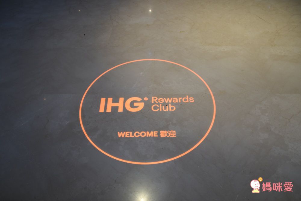 台南大員皇冠四人房2大1小$4299起 指定平日