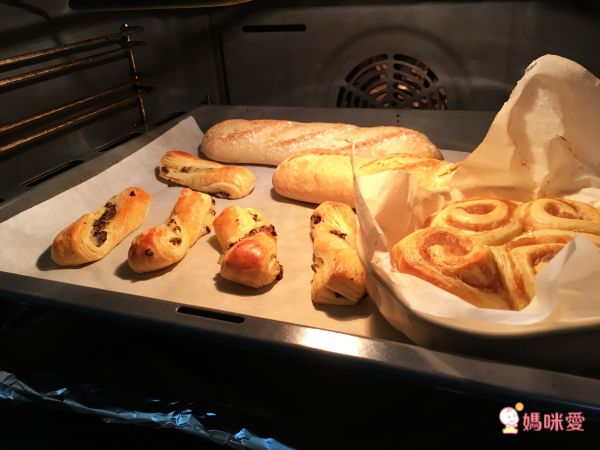 最後一團！【Le Beurre】法國空運直送麵包 ✦ 奶油可頌/蘋果酥/香草卡士達