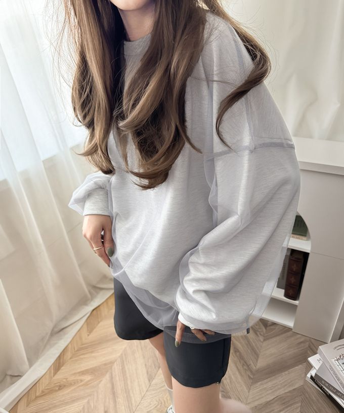 日本 Classical Elf - Java 透膚薄紗層次上衣-背後標籤印花-燕麥灰