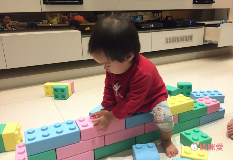 大型軟積木【台灣製 WOOHOO】打造巨大積木城堡