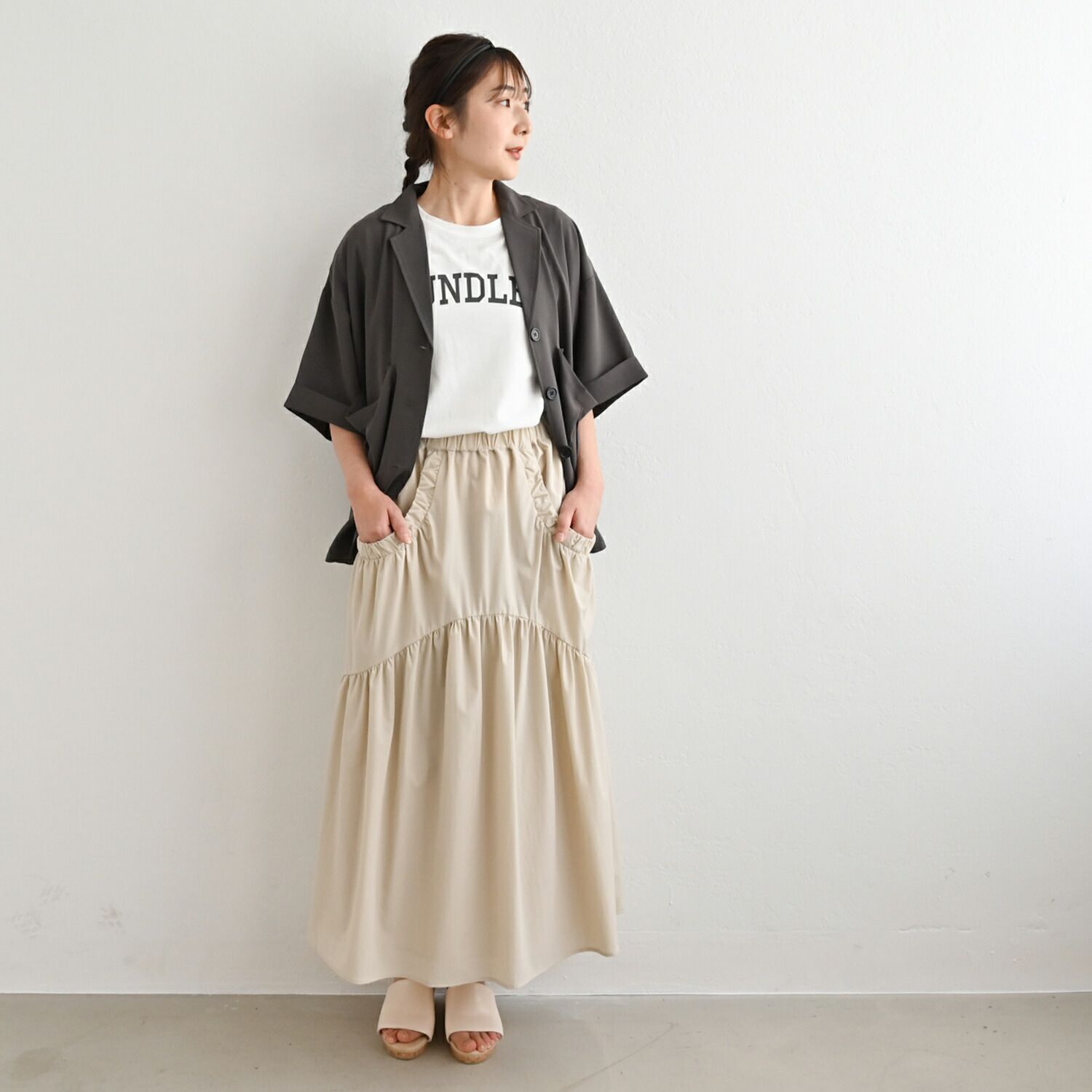 日本 ihuu - 捲捲邊前口袋修身長裙-米杏