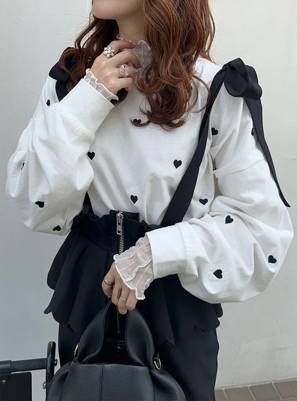 日本 GRL - 甜美愛心刺繡大學T-白 (F)