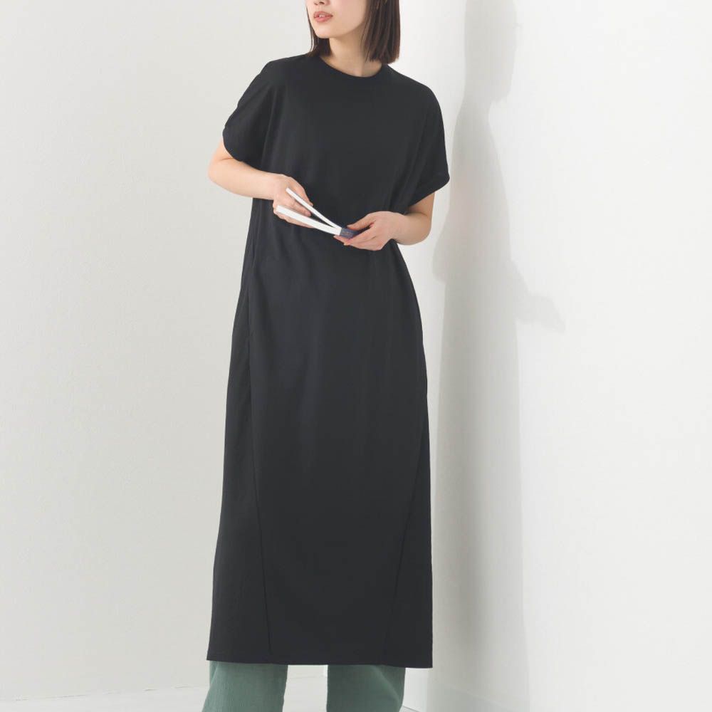 接觸涼感 嫘縈圓領傘狀短袖洋裝-黑