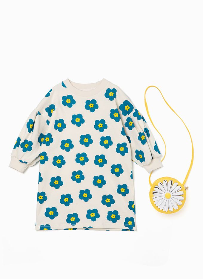 韓國 OZKIZ - (附包包)滿版藍花印長袖連身洋裝-米