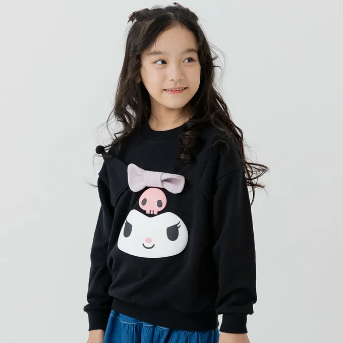 日本 Chil2 - 限量聯名 裏毛印花大學長袖上衣-卡通三麗鷗-亮片酷洛米-黑