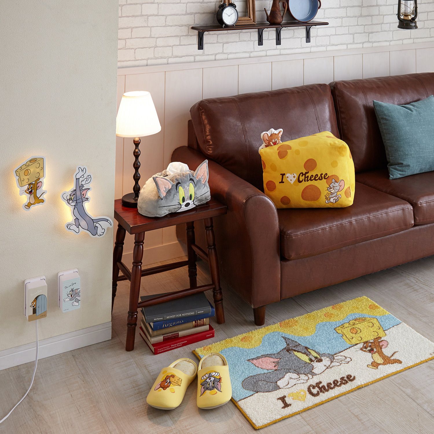 日本千趣會 - 室內感應療癒夜燈-傑利鼠-約13.4x2.1x17.7cm