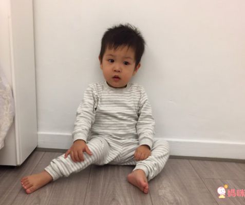 JoyNa - 高腰護肚褲+上衣套裝組-灰色條紋