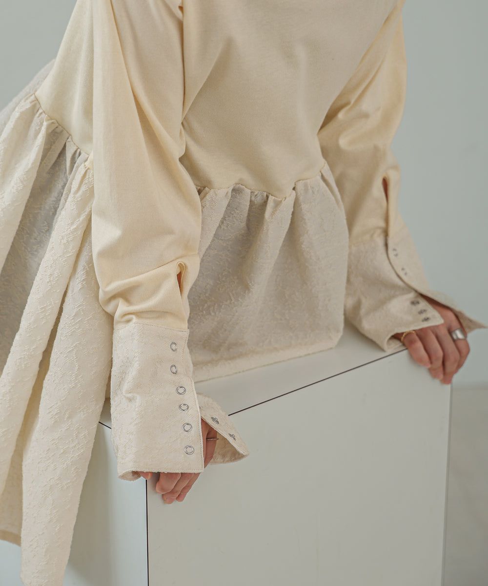 日本 Bab - 優美緹花拼接長袖上衣-水藍