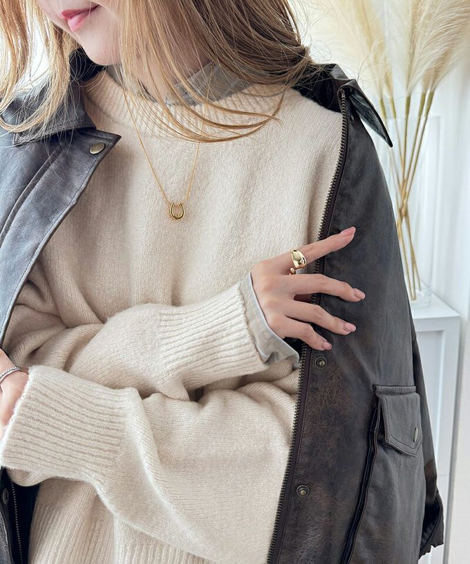 日本 Classical Elf - 溫柔圓領寬版純色針織毛衣-摩卡