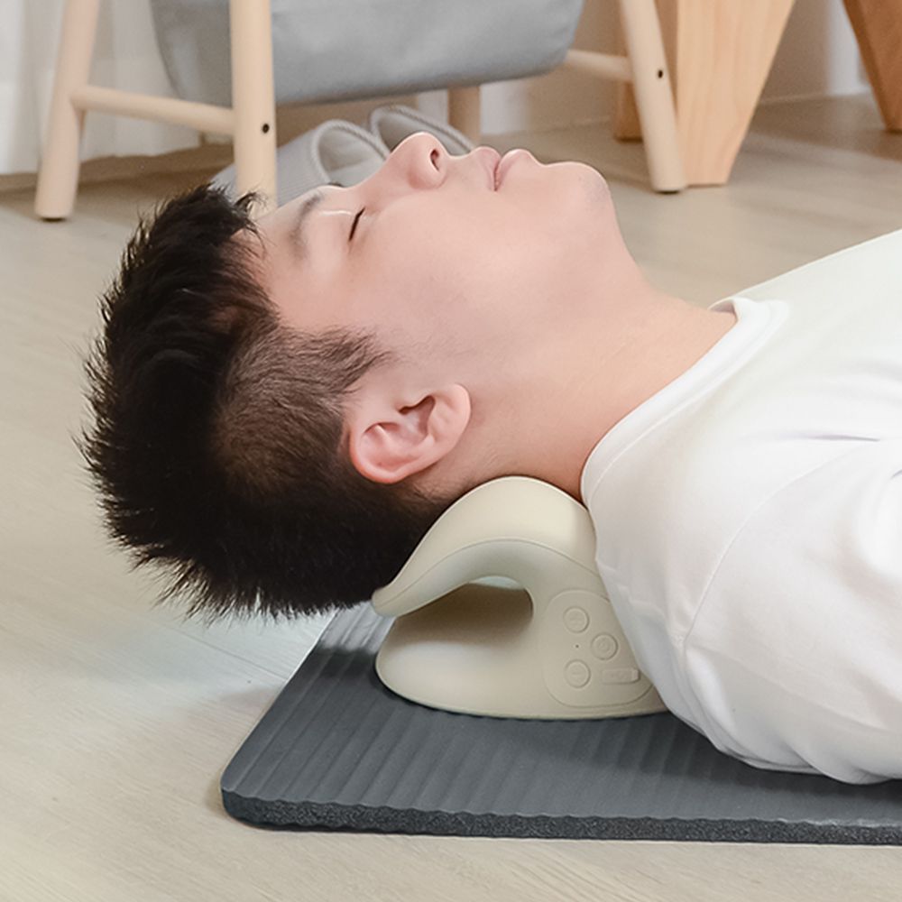 頸椎熱敷牽引枕