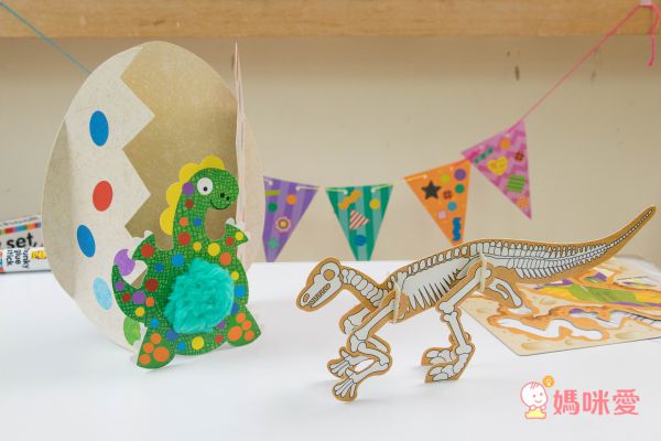 美國 ALEX - 我的恐龍朋友