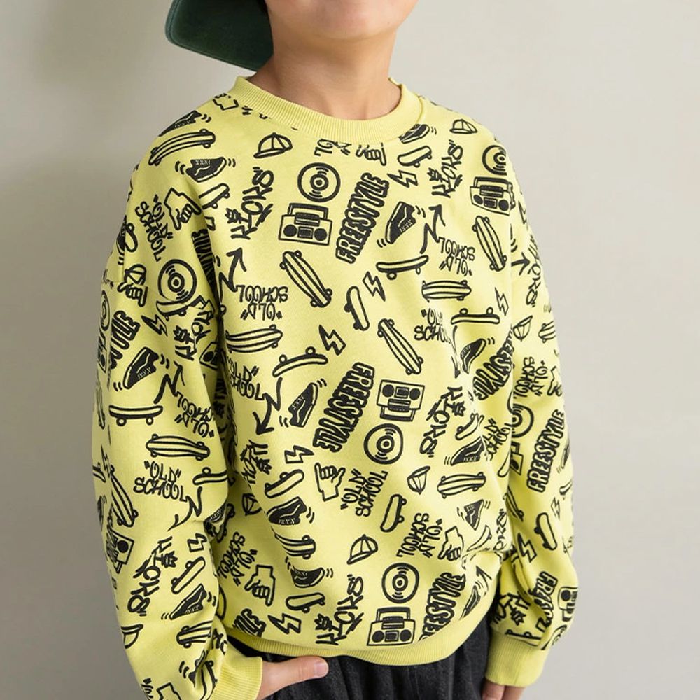 街頭塗鴉風裏起毛長袖上衣-滿版圖騰-萊姆黃