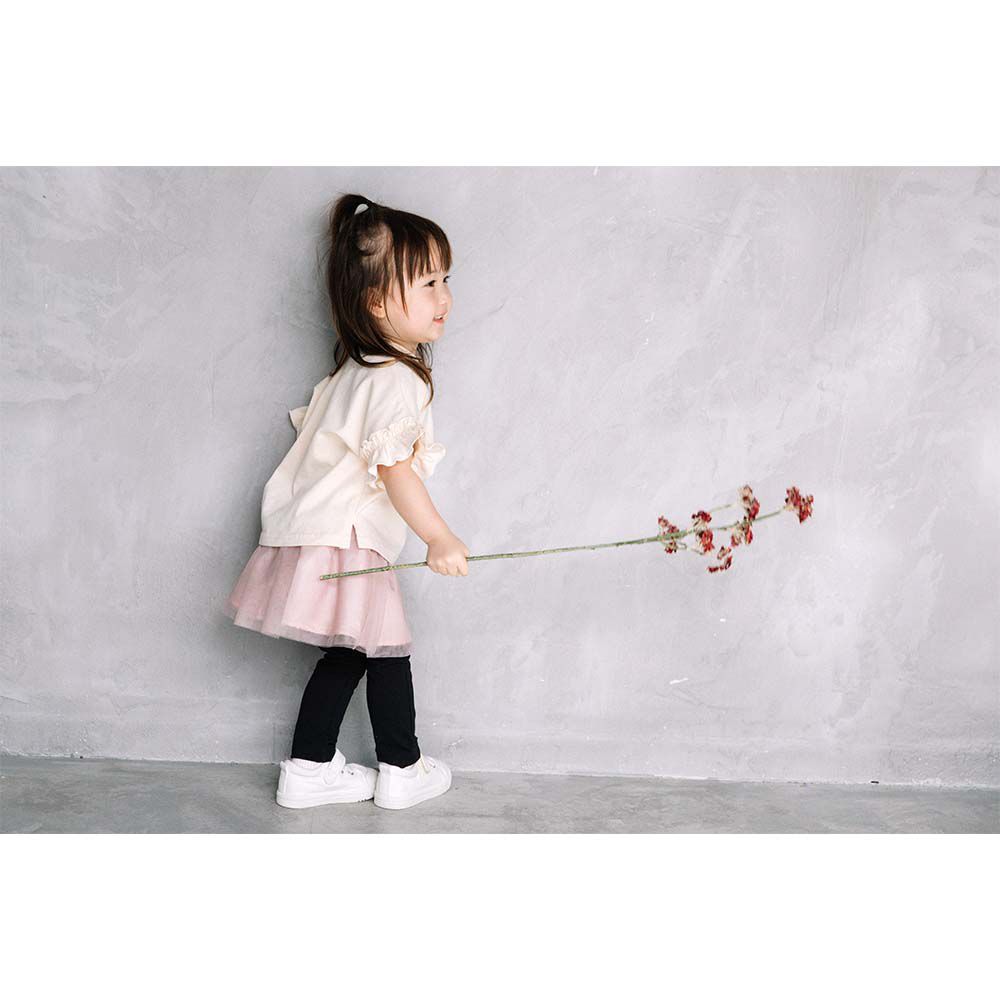 日本 ma lalumiere store - 荷葉邊清爽素色短袖上衣-牛奶白