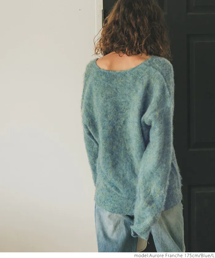 日本 COCA - 大V領混色毛海感針織上衣-藍綠系