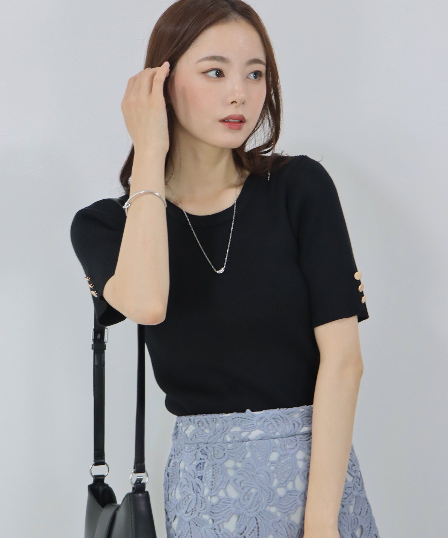 日本 BLUE EAST - 圓領金釦羅紋短袖上衣-白