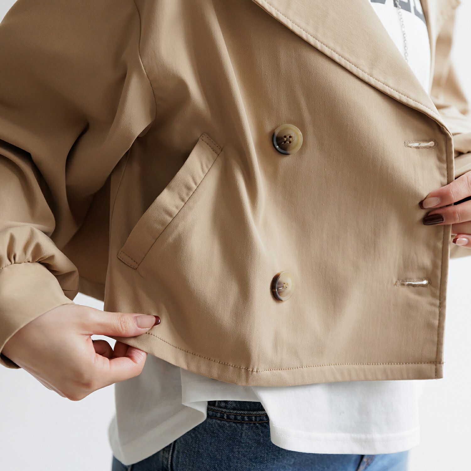 日本 ihuu - 肩緞帶騎士風短版風衣外套-淺軍綠