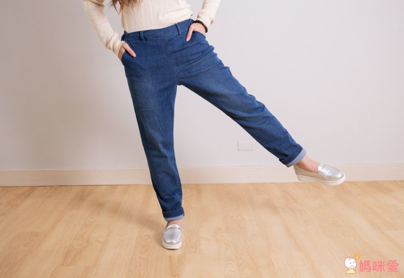 日本 zootie - Air Pants 輕薄彈性男友風寬鬆長褲-黑