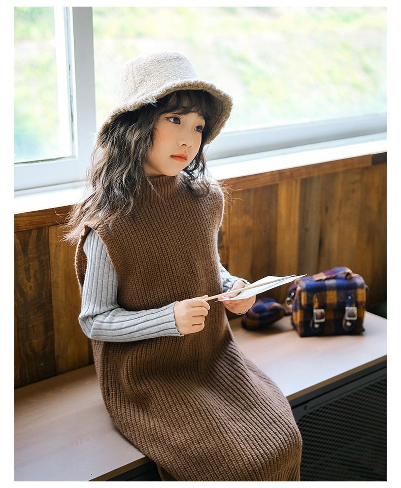 森林系半高領針織背心連身裙-咖啡色