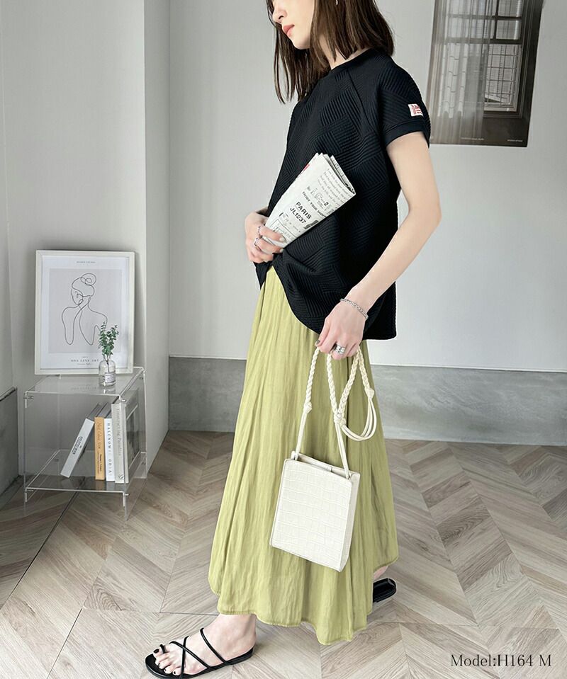 日本 Classical Elf - 個性幾何紋顯瘦法式袖上衣-經典黑