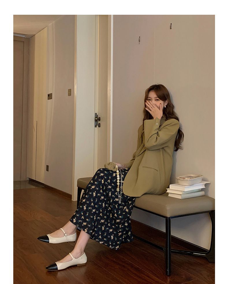 寬鬆顯瘦西裝小外套(送小包包)-卡其綠 (均碼)