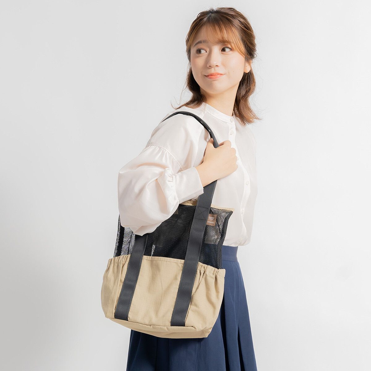 日本代購 - 美式休閒風 網眼拼接肩背購物袋-黑 (37x25x12cm)