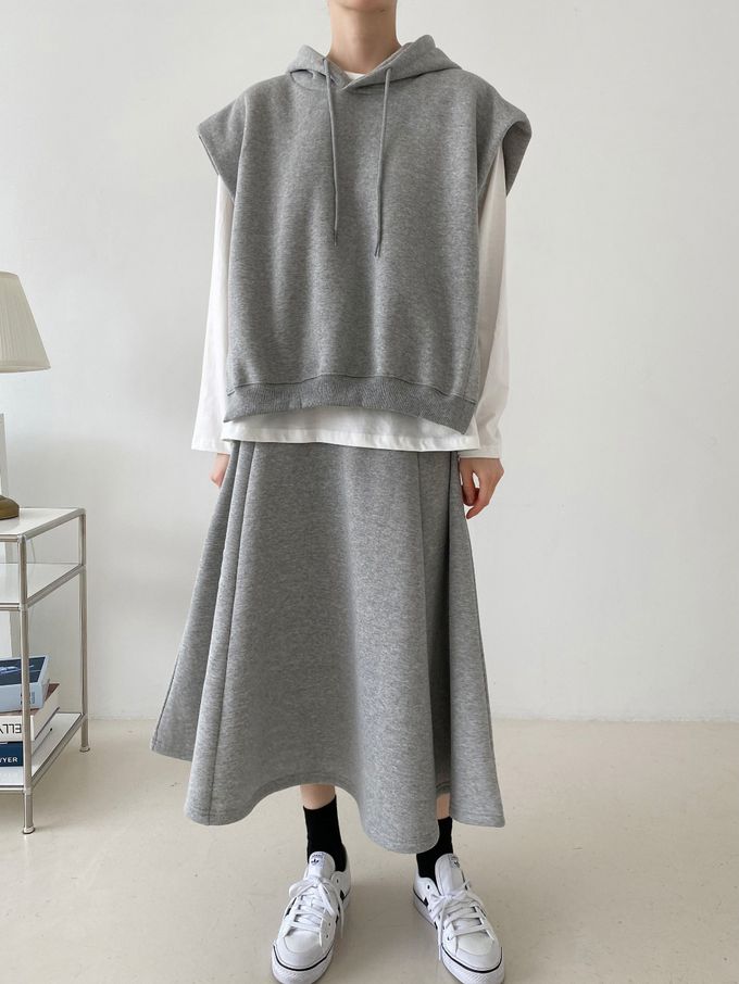 韓國女裝連線 - 休閒風連帽背心長裙套裝-黑 (FREE)