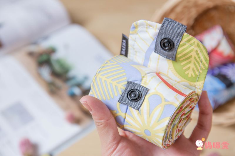 日本 MARNA - Shupatto 秒收摺疊購物袋-和風特別款-手毬 (M(30x35cm))-耐重5kg / 14.5L