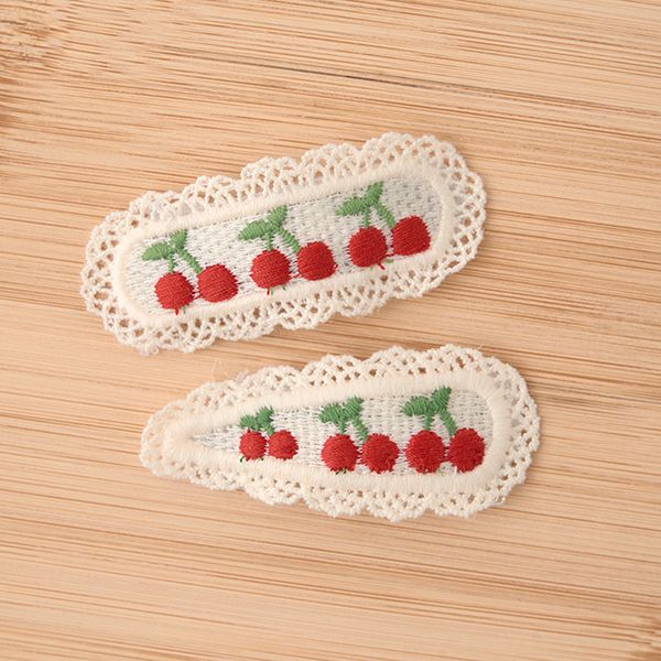 日本 Lycee mine - 水果刺繡蕾絲髮夾(同色2入組)-紅蘿蔔 (F)