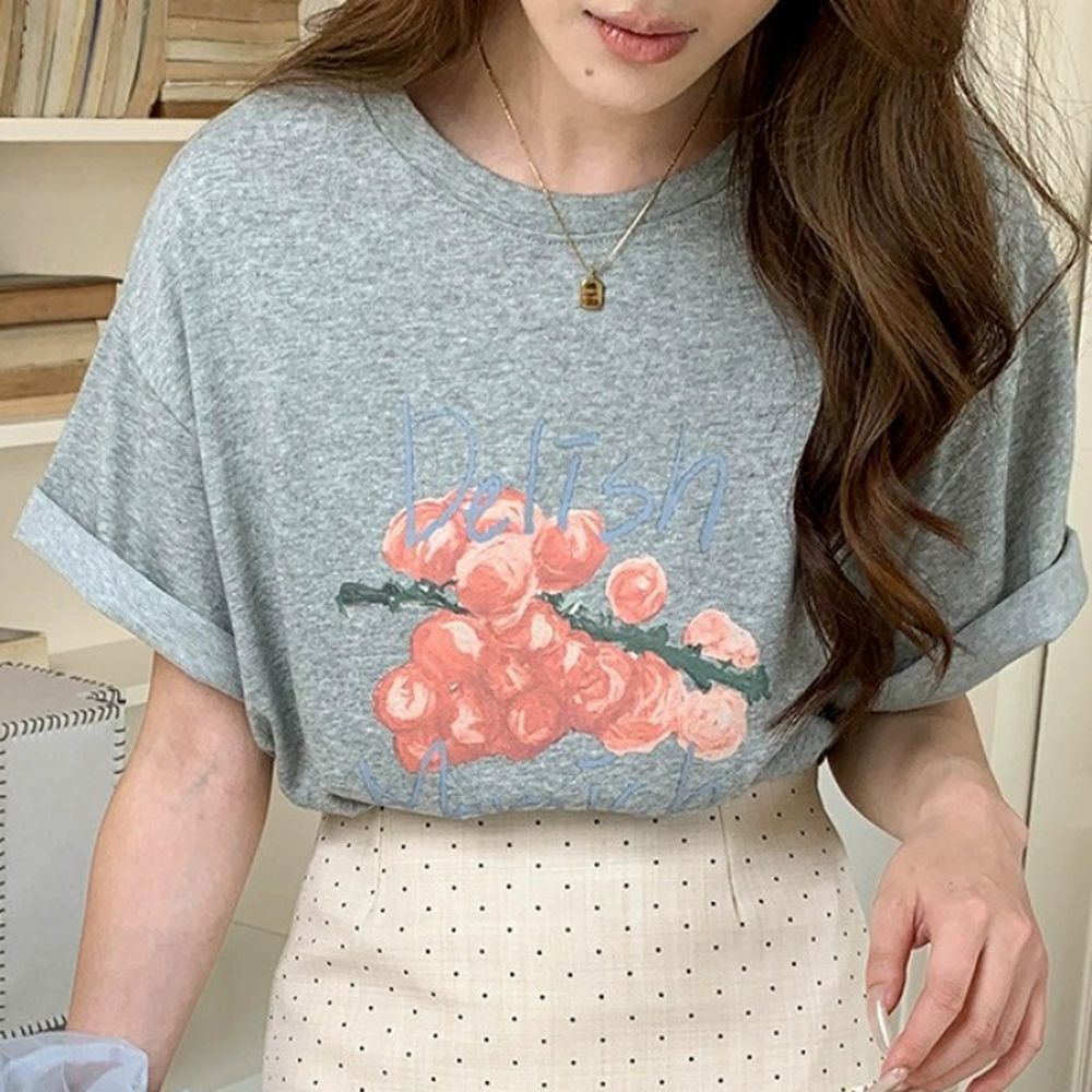 寬鬆落肩短袖上衣-油畫果實印-灰 (F)