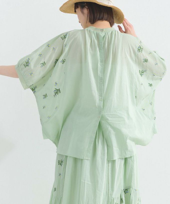 日本 Lupilien - 100%印度棉 優美植物刺繡大寬袖上衣-海軍藍