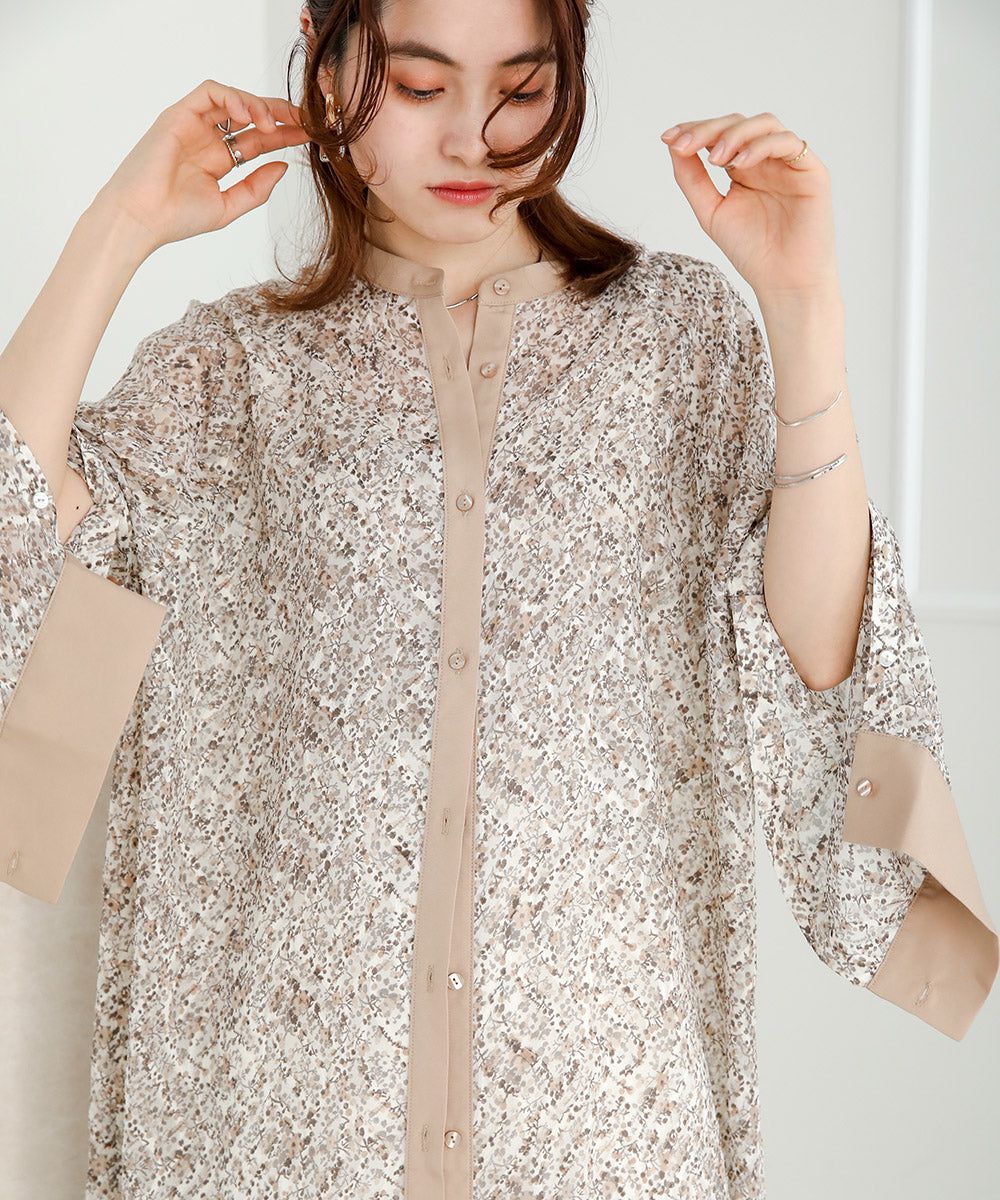 日本 Bab - 文藝浪漫碎花排扣洋裝-石英灰