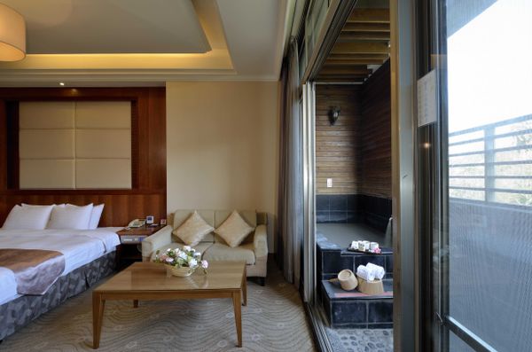 關子嶺統茂溫泉會館 ★ 省錢的五星級住宿享受