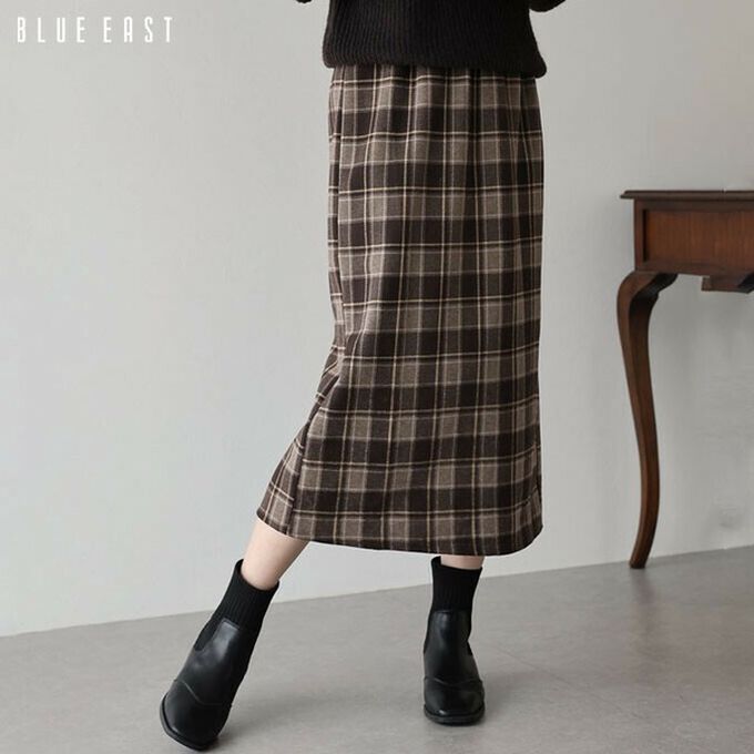 日本 BLUE EAST - 簡潔溫柔格紋後開叉合身長裙-咖啡棕