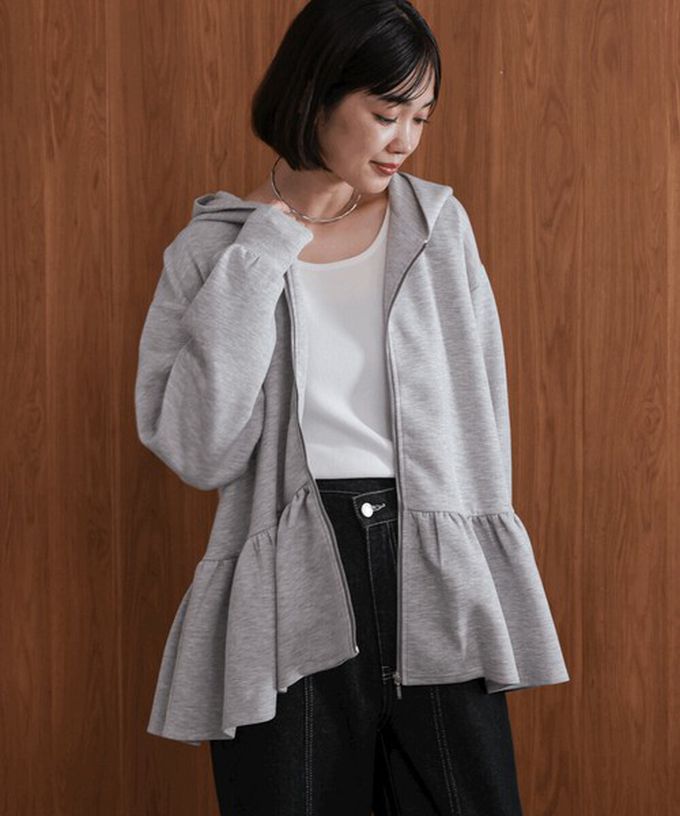 日本 Bab - 可愛荷葉下擺連帽運動風外套-黑