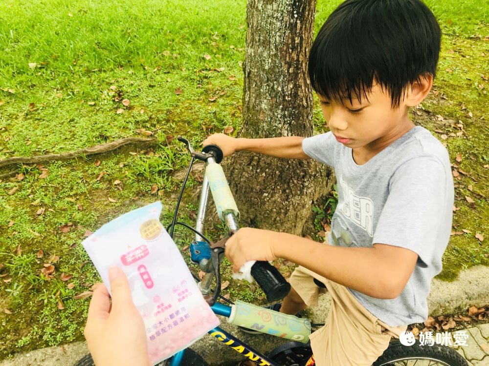 芊柔 - PLUS清除腸病毒+抗白色念珠菌濕紙巾-隨身包組-10抽*15包入