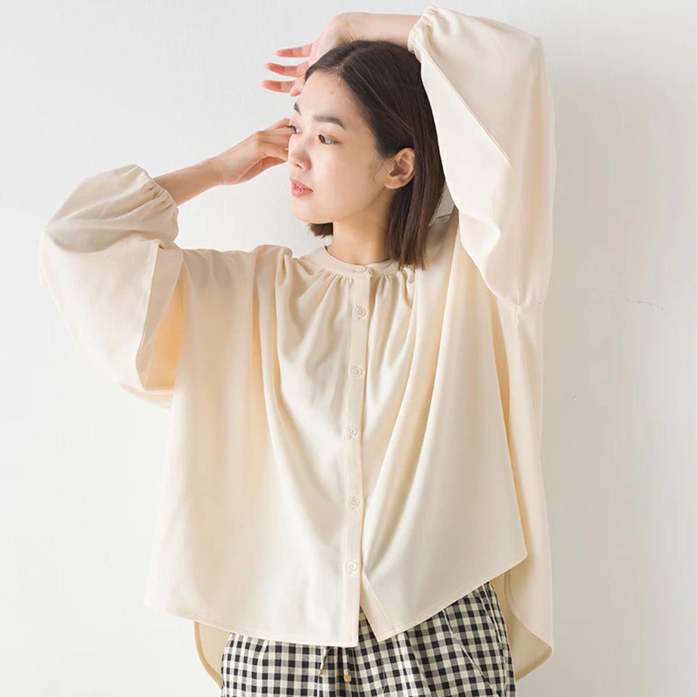 日本 OMNES - 梨地質感細緻雪紡長袖襯衫-米杏