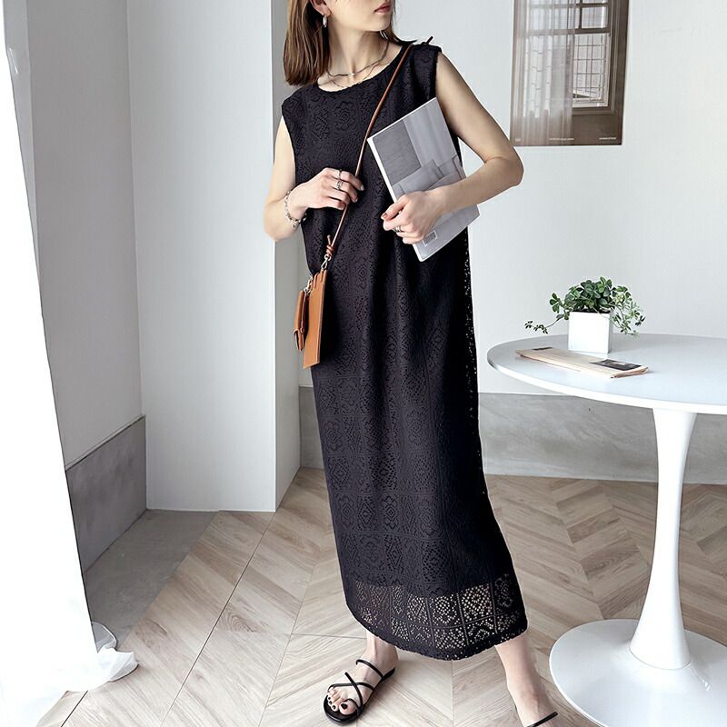 日本 Classical Elf - 2WAY幾何花朵鉤針背心裙/洋裝-黑