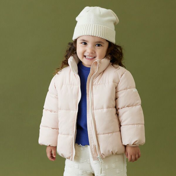 日本 petit main - 潑水加工 蓬鬆保暖鋪棉外套-深藍小花