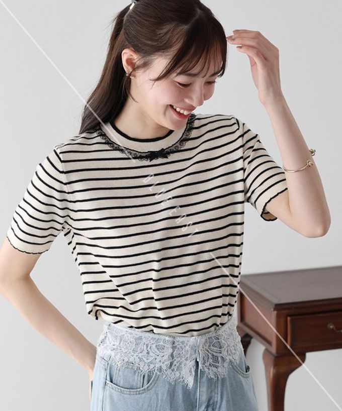 日本 BLUE EAST - 蕾絲蝴蝶結領條紋針織短袖上衣-象牙白