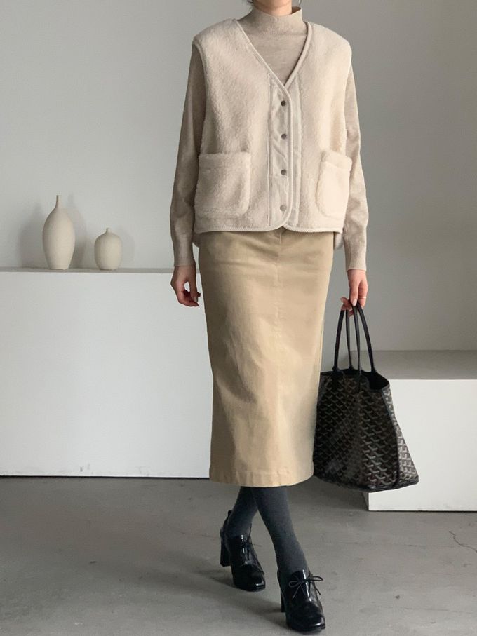 韓國女裝連線 - 薄燈芯絨直筒後開衩中長裙-淺卡其