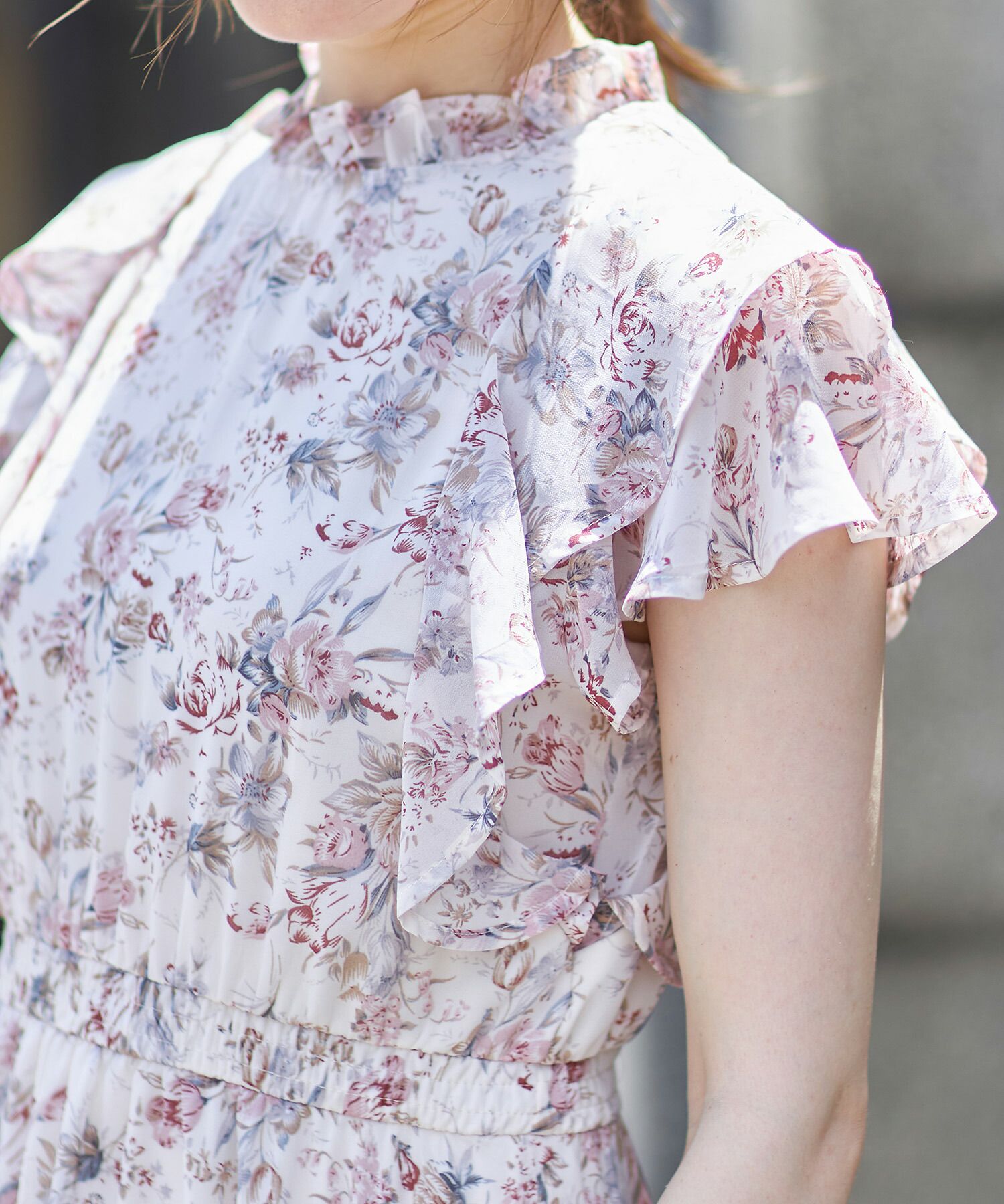 日本 tocco-closet - 優雅荷葉領無袖洋裝-甜蜜花園-天空藍