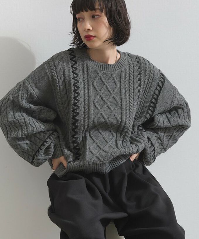 日本 ELENCARE DUE - 手工編織感柔美麻花紋理毛衣-炭灰