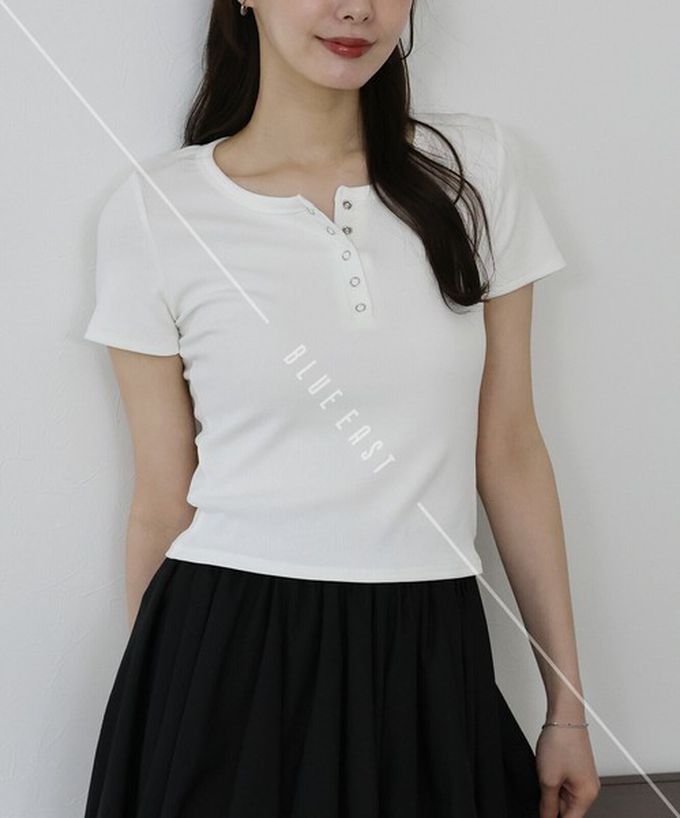 日本 BLUE EAST - 亨利領合身美型短袖上衣-白