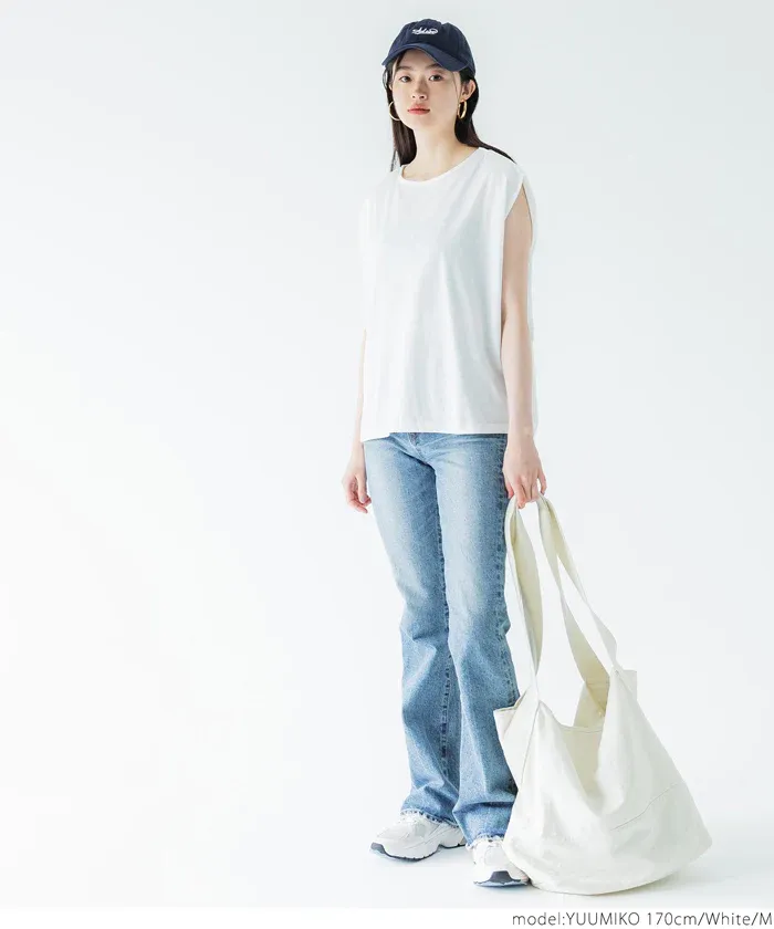 日本 COCA - 超顯瘦百搭法式袖上衣-黑